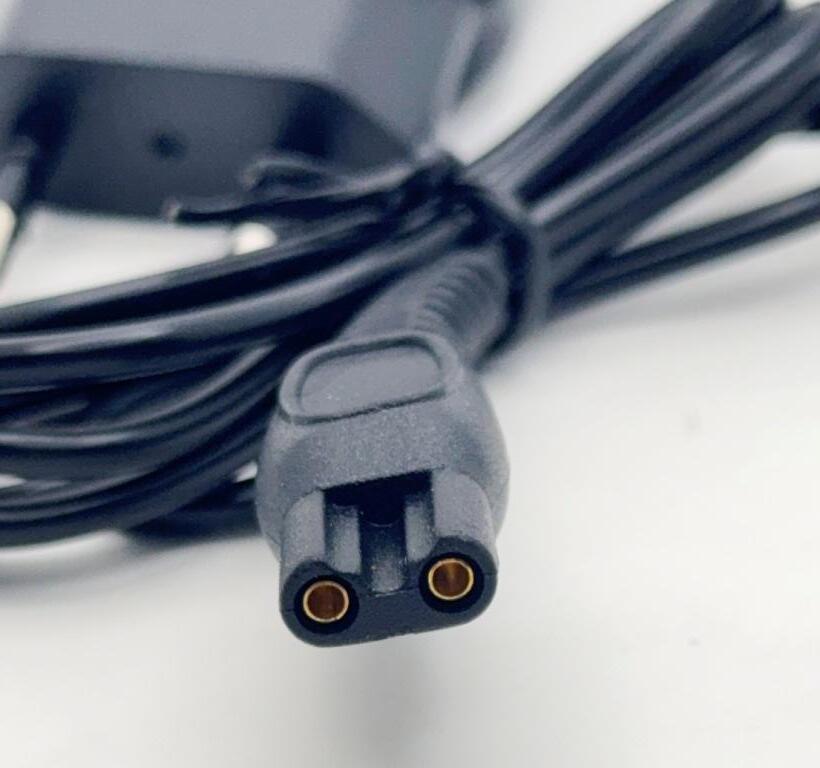 HL8505 PHILIPS napájecí adaptér 15V / 5,4W (0,36A)